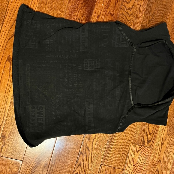 Lulu Tank - Picture 1 of 2